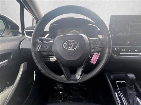 Used 2021 Toyota Corolla LE FWD image 7