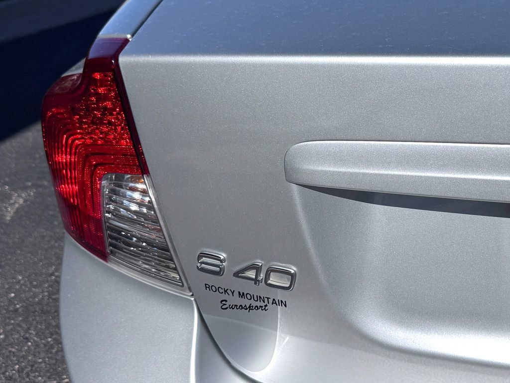 Used 2008 Volvo S40 2.4i FWD image 8