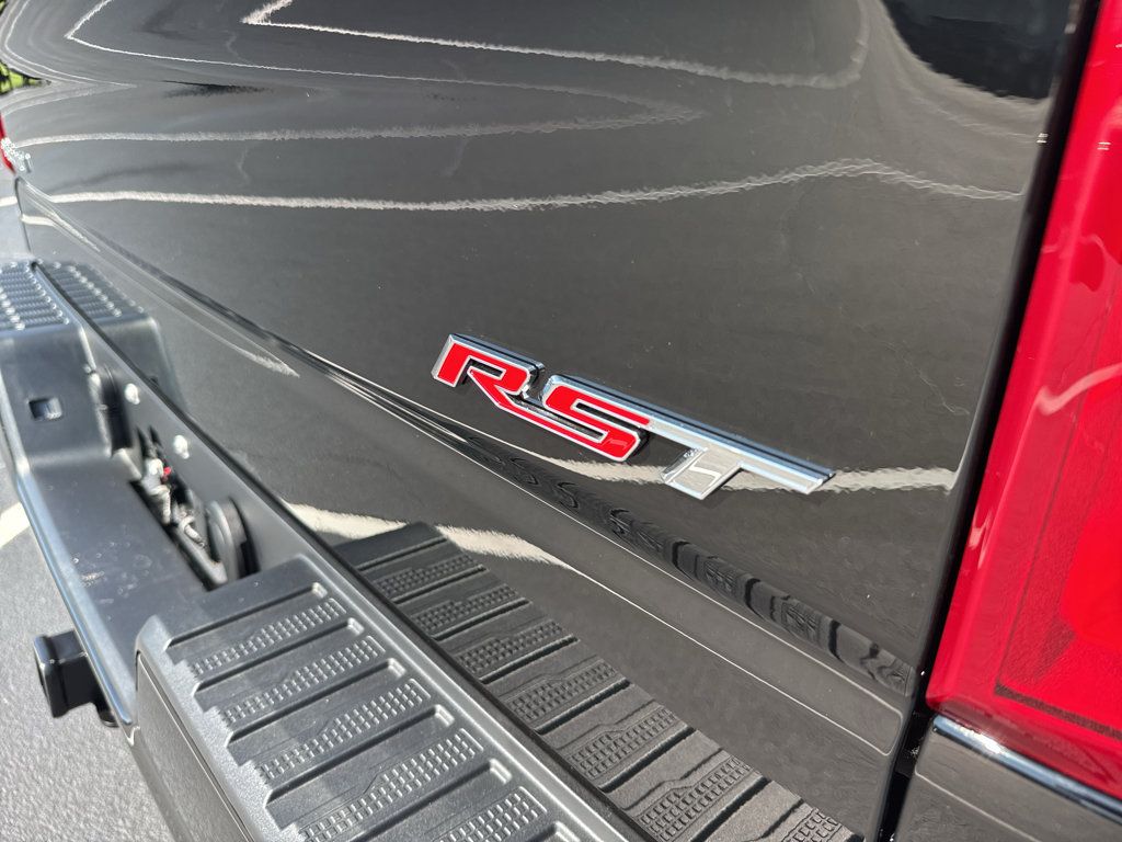 New 2026 Chevrolet Silverado 1500 RST w/ All Star Edition Plus AWD/4WD image 7