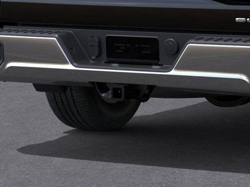 New 2026 GMC Sierra 1500 SLE image 14