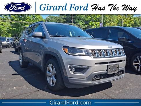 Used 2018 Jeep Compass Latitude w/ Popular Equipment Group AWD/4WD image 1