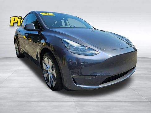 Used 2023 Tesla Model Y Long Range AWD/4WD image 8