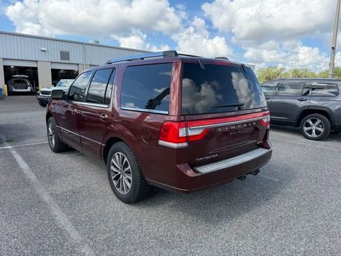 Used 2015 Lincoln Navigator 2WD image 9