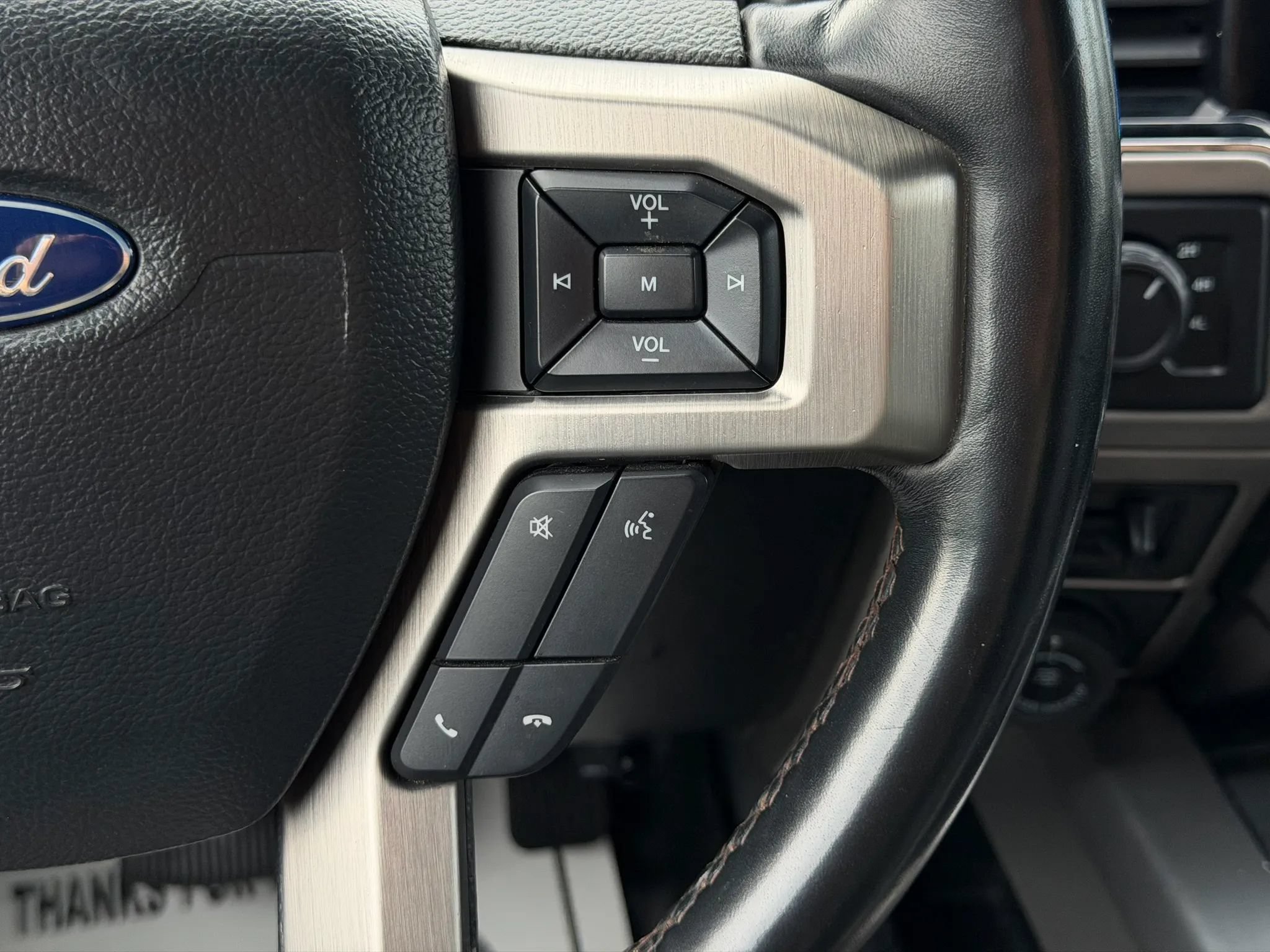 Used 2022 Ford F250 Platinum AWD/4WD image 33
