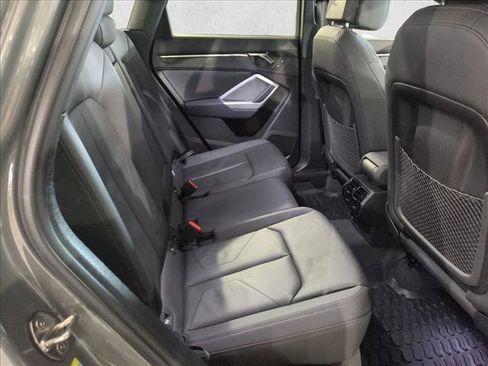 Certified 2025 Audi Q3 2.0T Premium w/ Convenience Package image 22