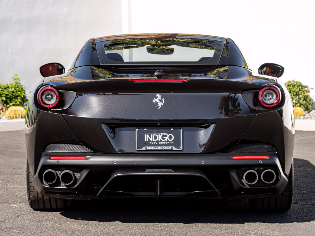 Used 2019 Ferrari Portofino RWD image 10