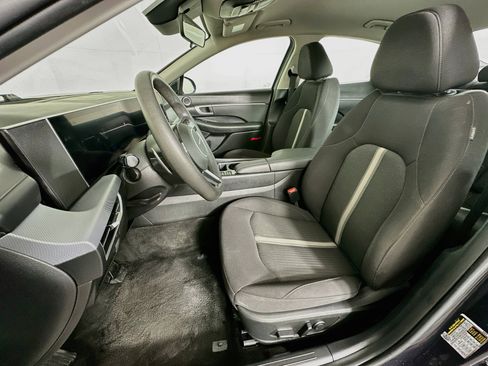 Used 2025 Hyundai Sonata SEL AWD/4WD image 13