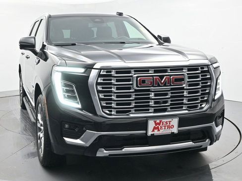 Used 2025 GMC Yukon Denali image 18