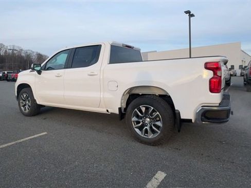 New 2026 Chevrolet Silverado 1500 LT w/ Z71 Off-Road Package image 6