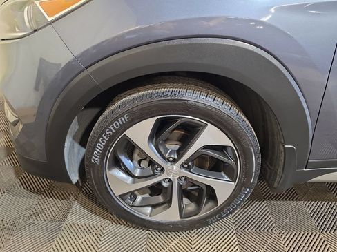 Used 2017 Hyundai Tucson Sport FWD image 18