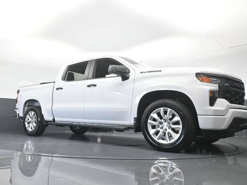 Used 2024 Chevrolet Silverado 1500 Custom RWD image 64