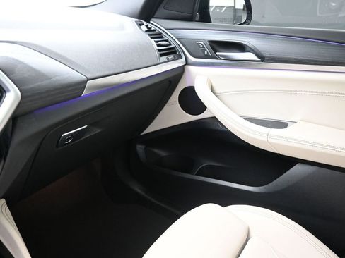 Certified 2023 BMW X4 xDrive30i image 19