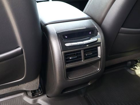 Used 2020 Cadillac XT5 Sportv AWD/4WD image 18