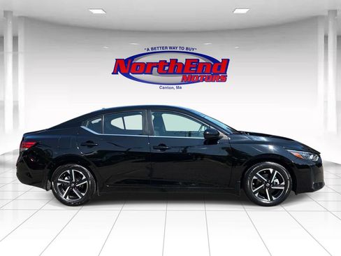 Used 2024 Nissan Sentra SV FWD image 8