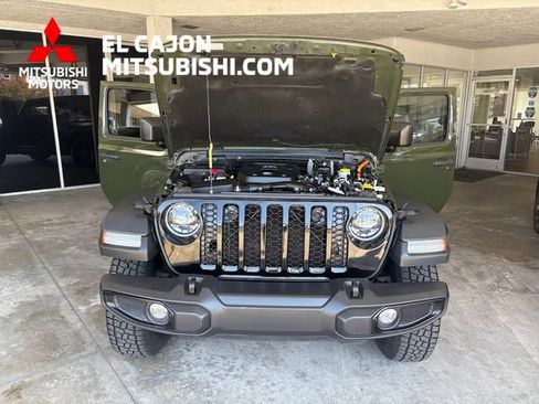 Used 2023 Jeep Wrangler Unlimited w/ Sun & Screen Package AWD/4WD image 23