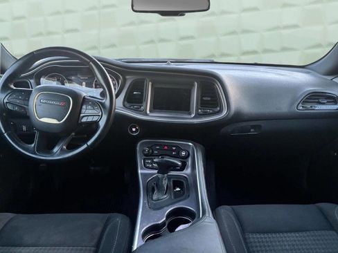 Used 2018 Dodge Challenger SXT w/ Sound Group image 18