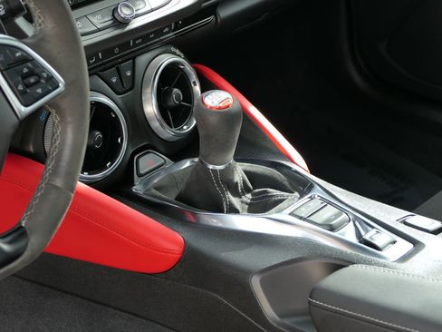 Used 2022 Chevrolet Camaro SS image 19