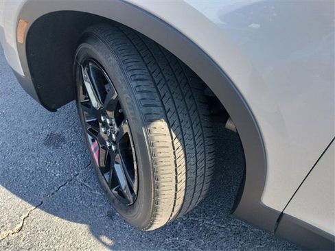 Used 2021 Chevrolet Blazer LT w/ Redline Edition image 12