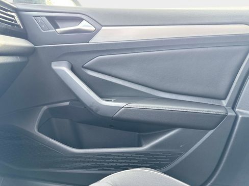 Used 2025 Volkswagen Jetta Sport image 22