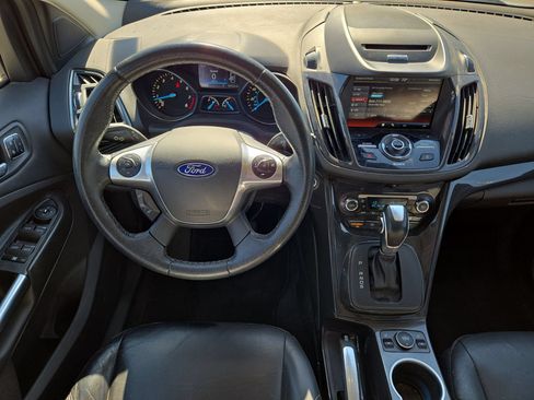 Used 2015 Ford Escape Titanium FWD image 14
