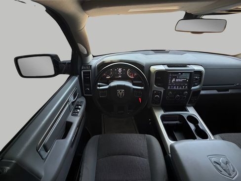 Used 2018 RAM 1500 Big Horn AWD/4WD image 12
