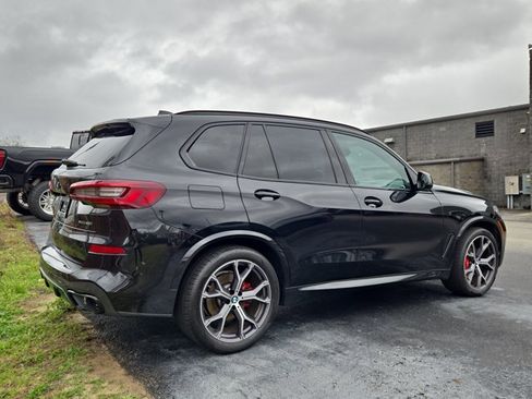 Used 2022 BMW X5 xDrive40i w/ M Sport Package image 5
