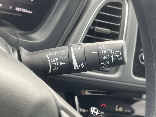 Used 2022 Honda HR-V EX image 37