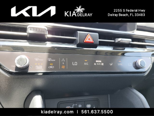 New 2026 Kia Sportage SX FWD image 23