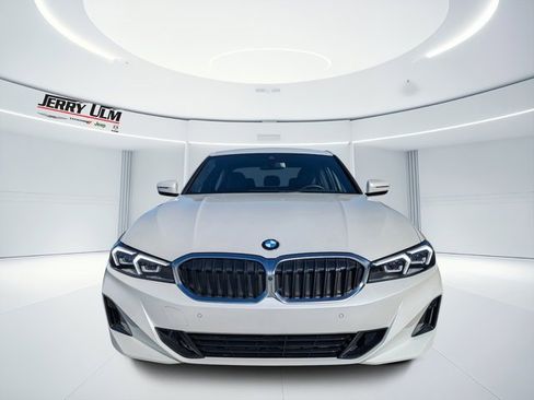 Used 2024 BMW 330i xDrive Sedan image 7