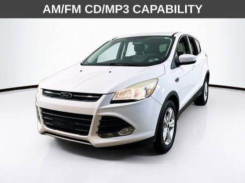 Used 2014 Ford Escape SE image 4