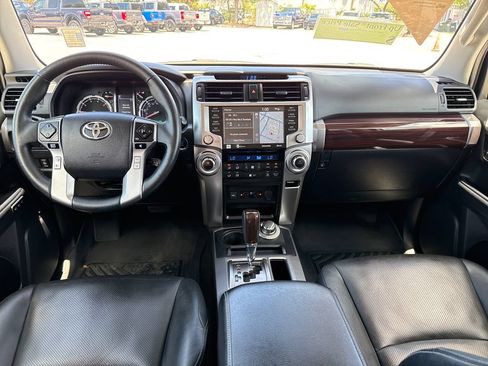 Used 2021 Toyota 4Runner Limited AWD/4WD image 5