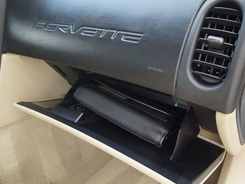 Used 2012 Chevrolet Corvette Grand Sport w/ 3LT Preferred Equipment Group image 43