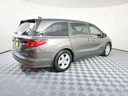 Used 2022 Honda Odyssey EX-L image 6