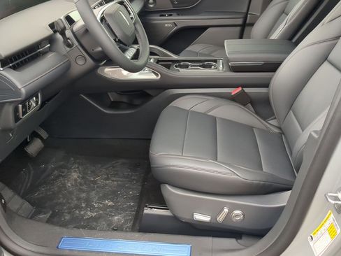 New 2026 Lincoln Nautilus Premier w/ Equipment Group 102A AWD/4WD image 11