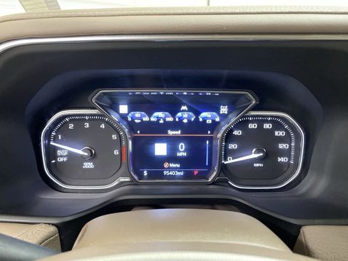 Used 2021 GMC Yukon Denali w/ Denali Premium Package image 26