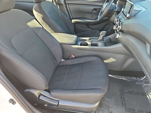 Used 2024 Nissan Sentra S image 35