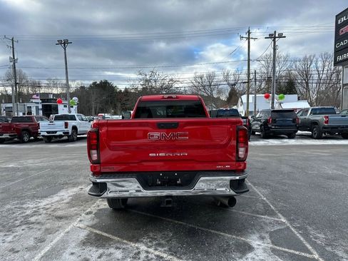 Used 2025 GMC Sierra 2500 SLE image 4