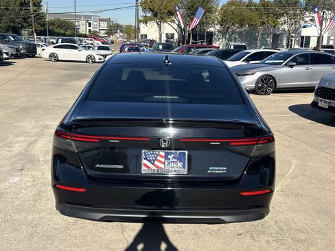 Used 2023 Honda Accord Sport image 5