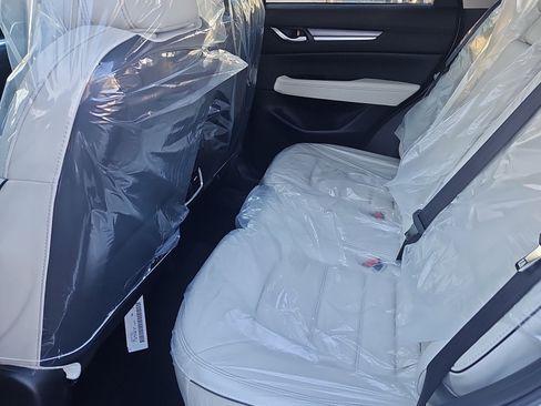 New 2025 MAZDA CX-5 AWD 2.5 S w/ Premium Plus Pkg image 20