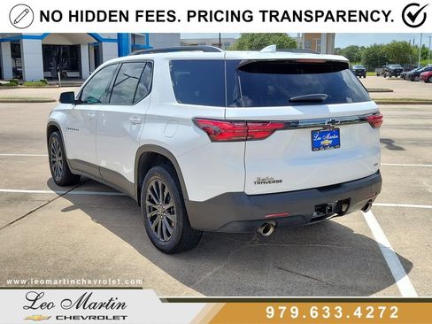Used 2023 Chevrolet Traverse RS w/ LPO, Floor Liner Package FWD image 4