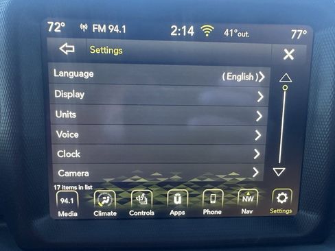 Used 2023 Jeep Gladiator Sport image 17