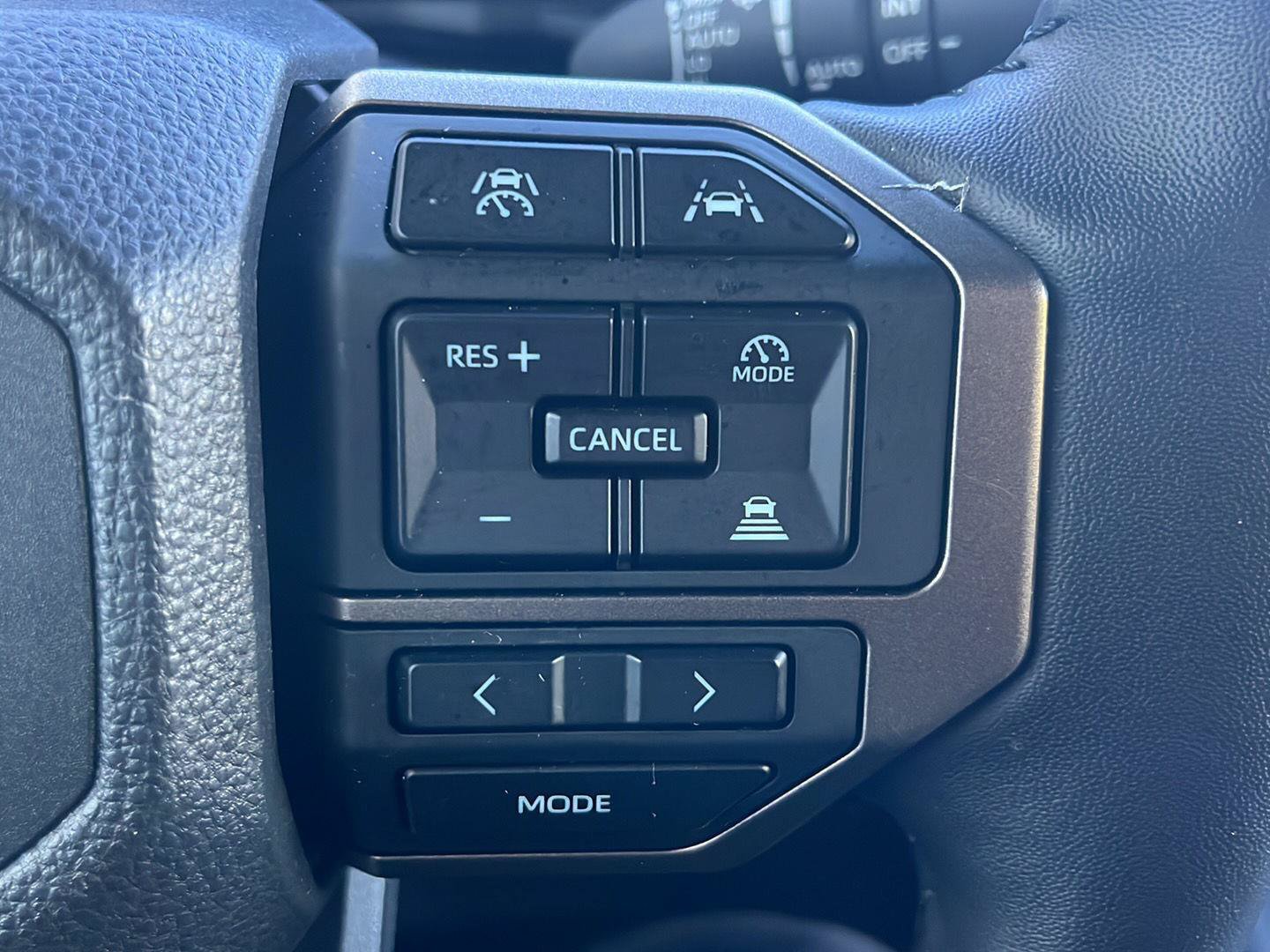Used 2026 Toyota Land Cruiser w/ Premium Package AWD/4WD image 9