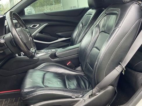 Used 2020 Chevrolet Camaro SS image 11