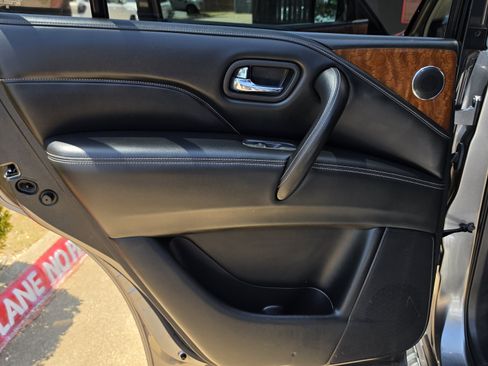 Used 2018 INFINITI QX80 2WD image 27