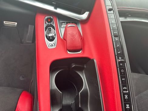 Used 2021 Chevrolet Corvette Stingray Preferred Cpe w/ 2LT image 18