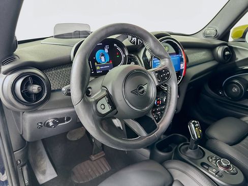 Used 2022 MINI Cooper SE FWD image 9