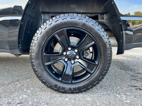 Used 2022 RAM 1500 Big Horn AWD/4WD image 13