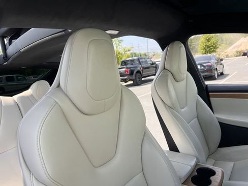 Used 2019 Tesla Model X 75D AWD/4WD image 37