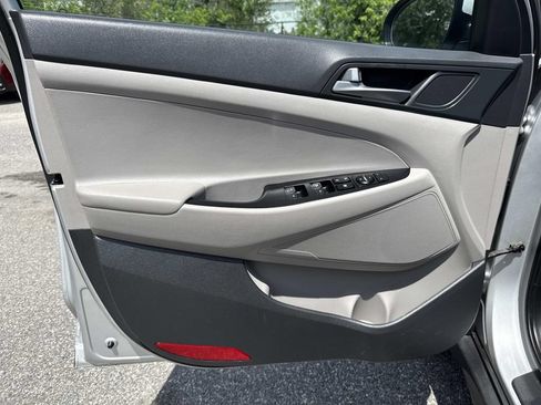 Used 2017 Hyundai Tucson Sport w/ Cargo Package AWD/4WD image 22