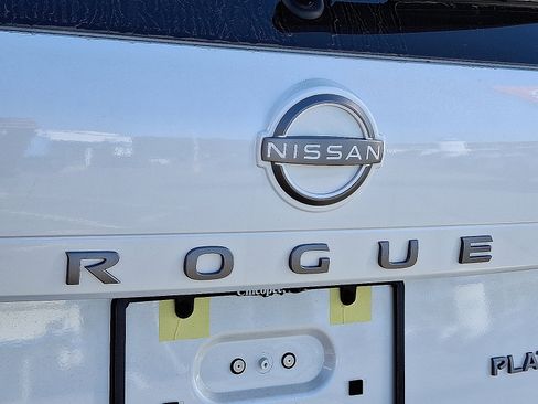 New 2026 Nissan Rogue Platinum w/ Platinum Premium Package image 6